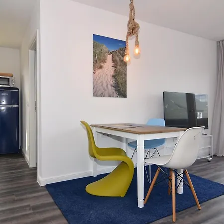 Apartment Klaus-groth-straße 2, Whg 18 *